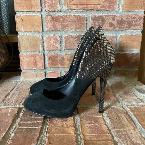 Aldo Black Suede High Heels Gold Embellished - Picture 4 of 8